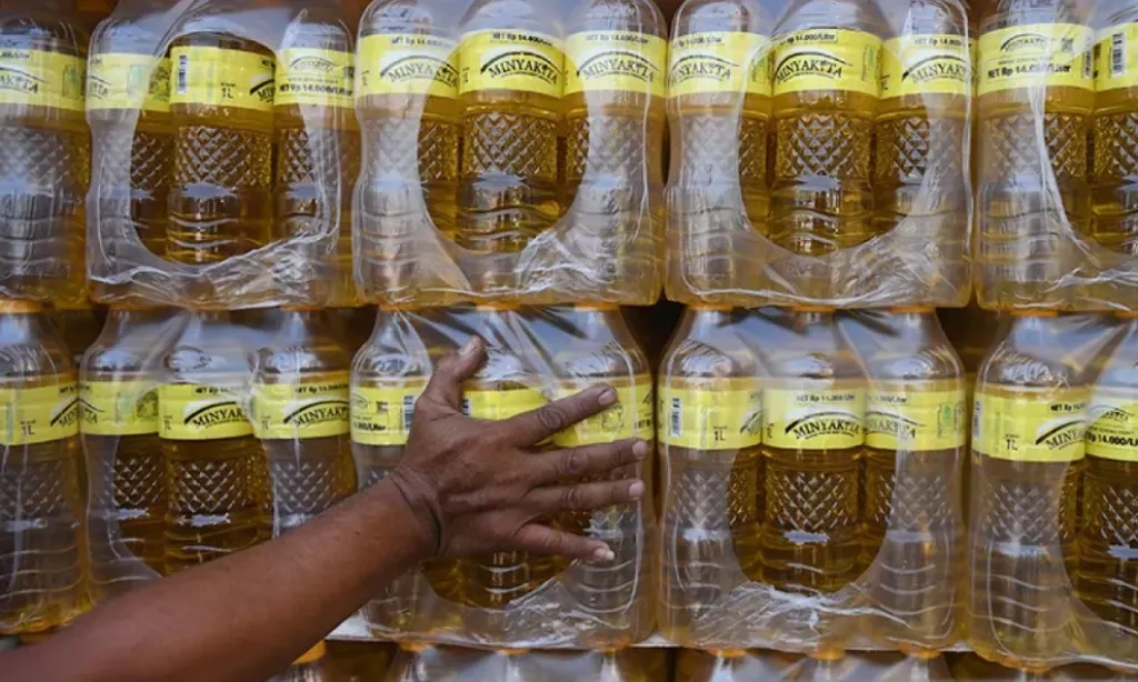 <p>Kemendag Siapkan Sanksi Buat Distributor Lini 2 MinyaKita Yang Terbukti Nakal</p>