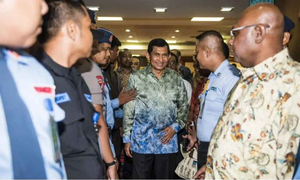 <p>Jubir Kementerian BUMN Buka Suara Soal Pergantian Dirut MIND ID</p>