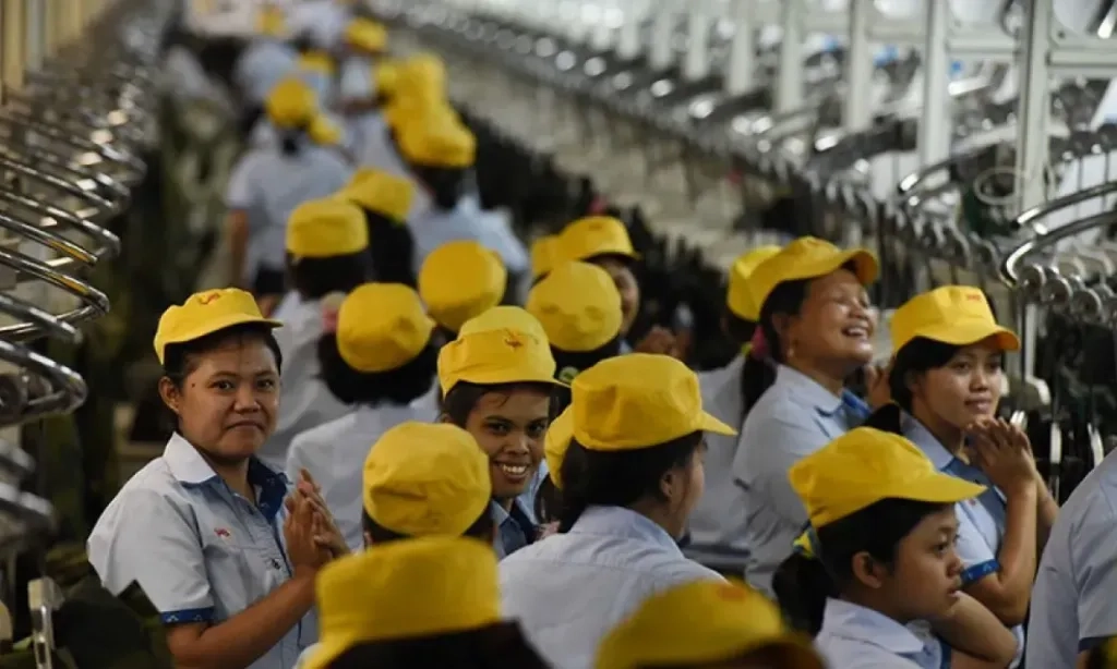 <p>APSYFI Ungkap Puluhan Pabrik Tekstil PHK Pegawai Hingga Tutup Operasi</p>