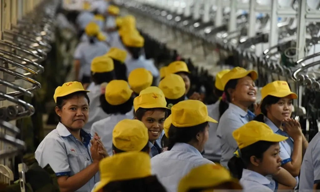 <p>Pemerintah Targetkan Peningkatan Investasi Mampu Serap 2,9 Juta Tenaga Kerja</p>