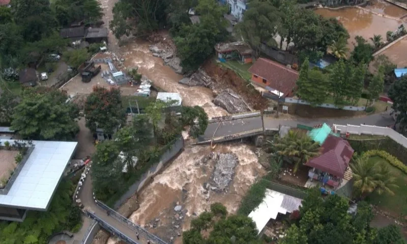 <p>Kerusakan Hutan Di Hulu Sungai Ciliwung, Cisadane, Dan Kali Bekasi 2.300 Ha</p>