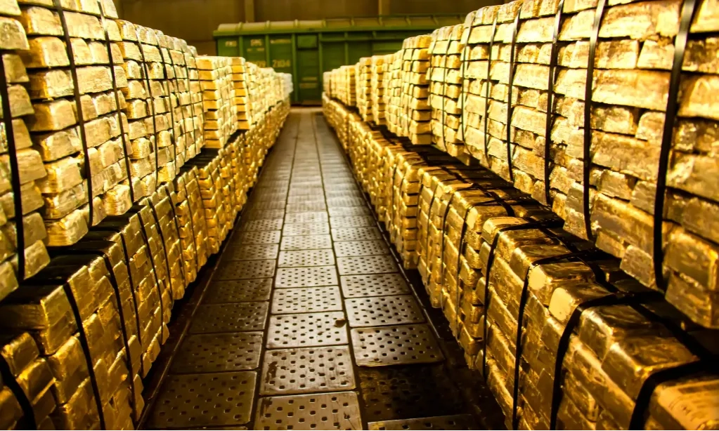 <p id="isPasted">Hartadinata Nilai <em>Bullion Bank&nbsp;</em>Jadi Solusi Masalah Ekspor-Impor Emas Indonesia</p>