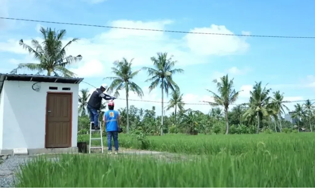 <p>Petani Di Sidrap Bisa Hemat Biaya Operasional 63% Berkat Listrik Hijau PLN</p>
