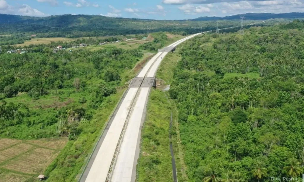 <p>Hutama Karya Fungsionalkan 3 Ruas Tol Trans-Sumatera saat Lebaran</p>