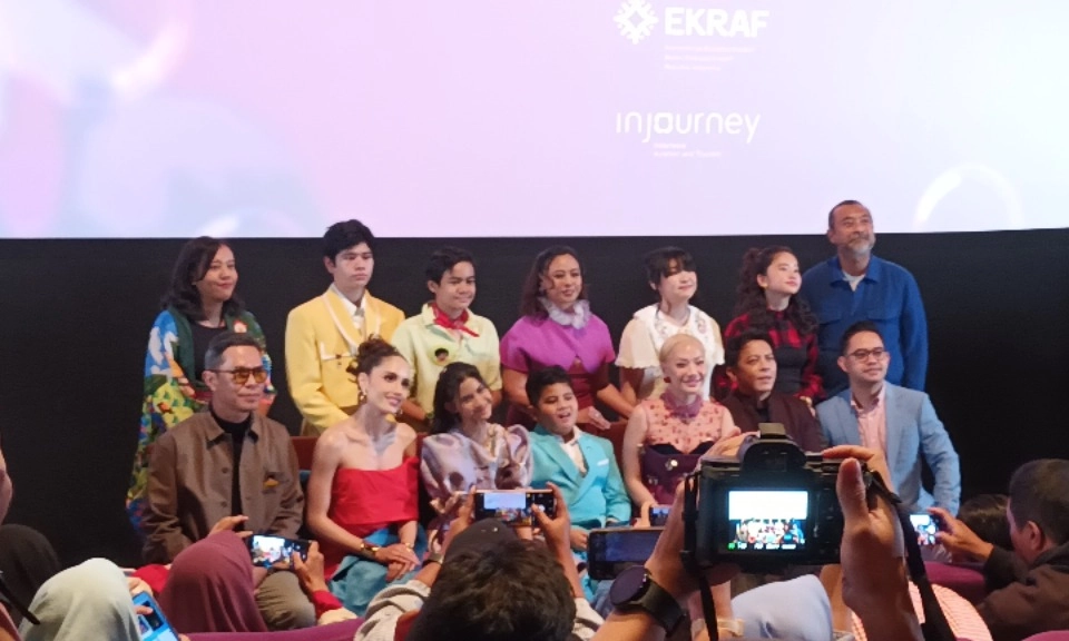 <p>Ariel NOAH Hingga Cinta Laura Berbagi Antusiasme Jadi Pengisi Suara <em>Jumbo</em></p>