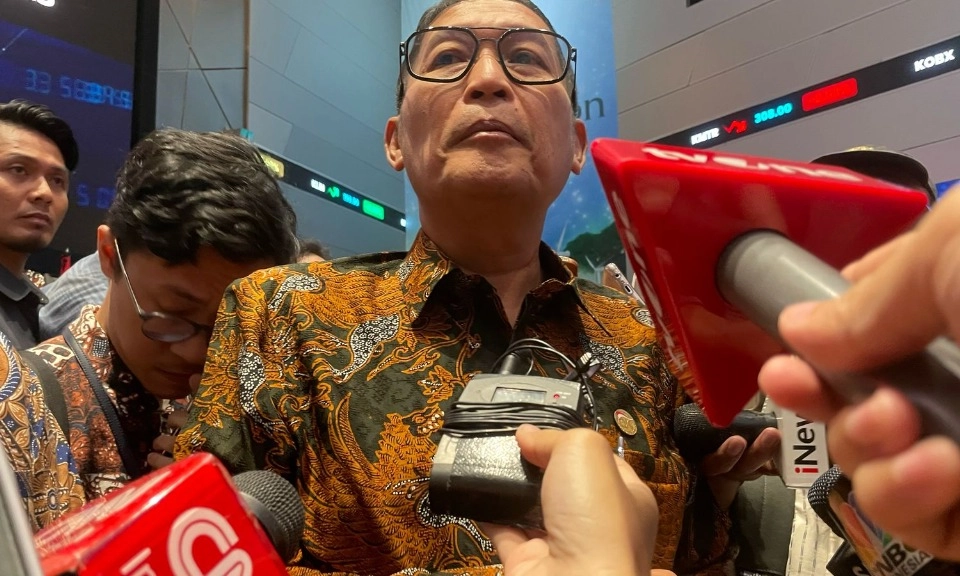 <p dir="ltr" id="isPasted">IHSG <em id="isPasted">Rebound</em>, Sambut Kebijakan Buyback Saham Tanpa RUPS OJK-BEI</p>