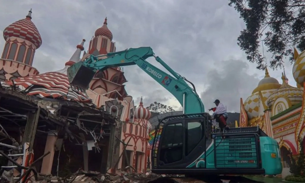 <p>PTPN Bongkar Tempat Wisata di Gunung Mas</p>