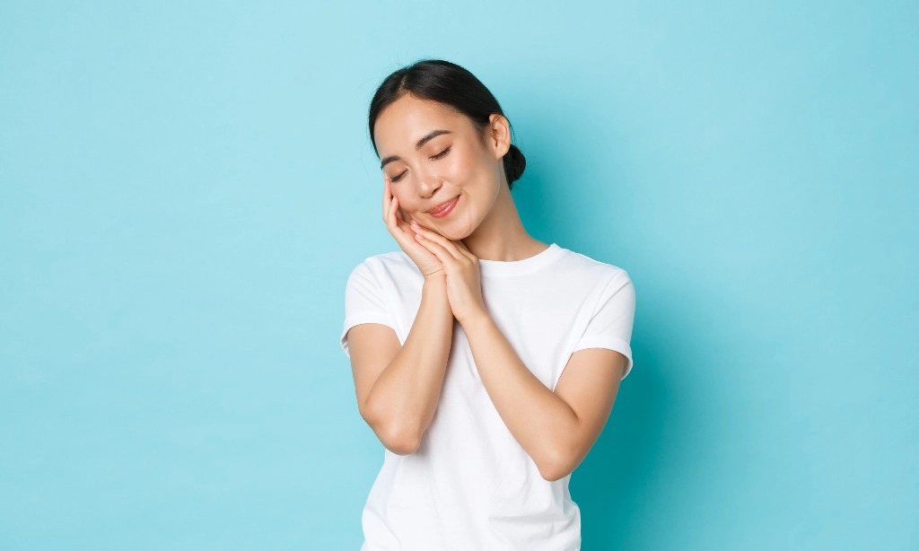 <p>Rahasia Kulit Tetap Lembap dan Sehat Selama Puasa</p>