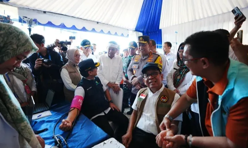 <p>Rekayasa <em>Contraflow&nbsp;</em>Di Tol Cikampek KM 47-70 Mulai Hari Ini</p>