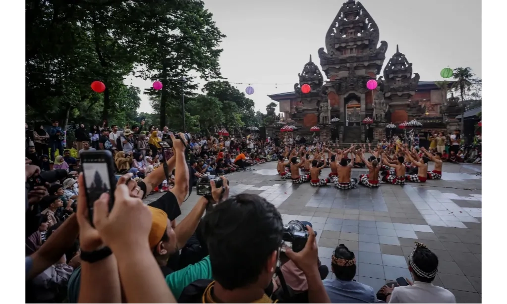 <p>Rangkaian Perayaan Ulang Tahun TMII Akan Hadirkan Ragam Subsektor Ekraf</p>