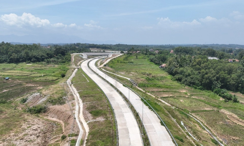 <p id="isPasted">Catat, Dua Ruas Tol Ini Bebas Tarif Saat Pengalihan Lalin Arus Balik Lebaran</p>