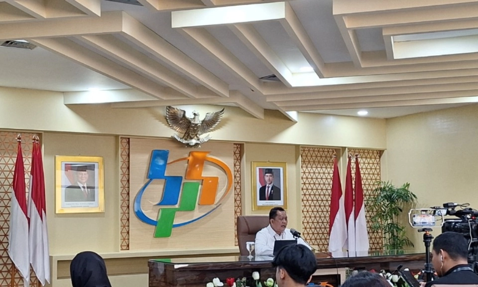 <p id="isPasted">Transportasi Jadi Penyumbang Deflasi Di Momen Ramadan Dan Idulfitri 2025</p>