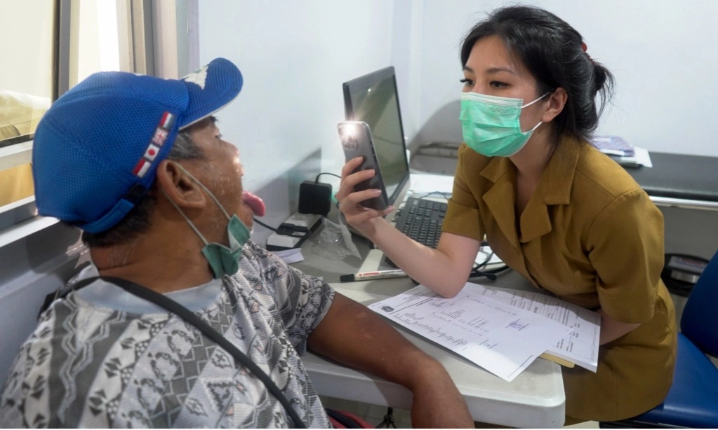 <p>Hampir Dua Juta Warga Sudah Lakukan Cek Kesehatan Gratis</p>