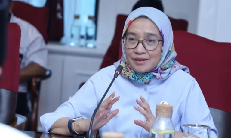 <p>Menpan RB Respons 714 CASN Kemendikti Saintek Mundur</p>