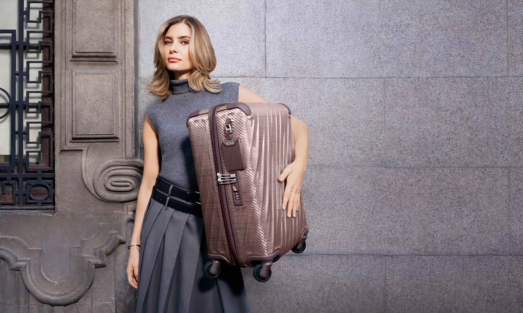 <p>19 Degree Lite, Koper Teringan Dari TUMI</p>