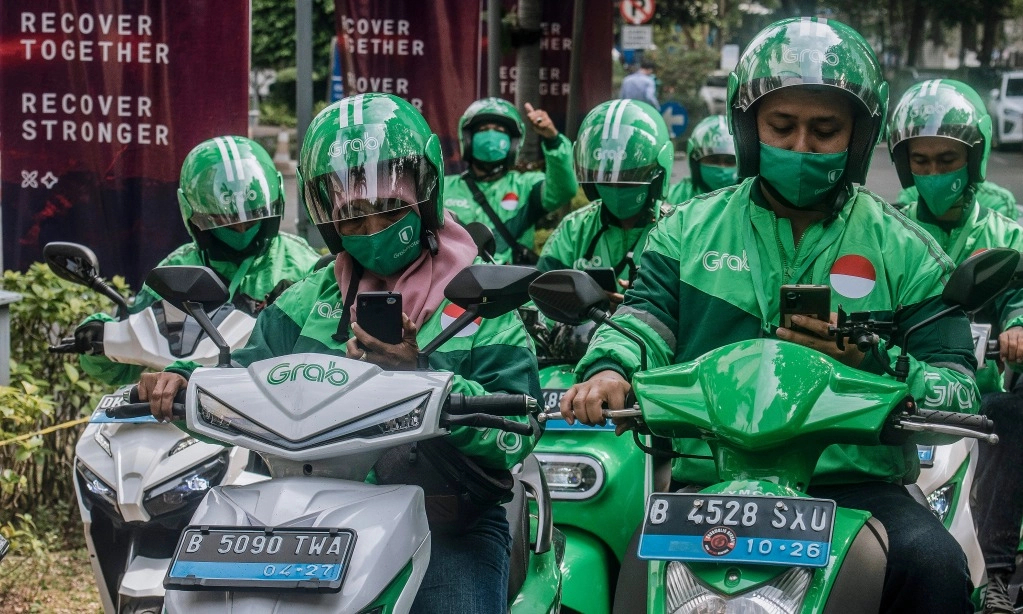 <p id="isPasted">Grab Siap Evaluasi Program Berlangganan Akses Hemat Untuk Mitra</p>