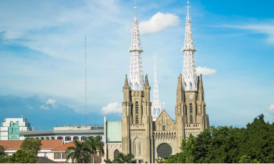 <p>Katedral Apresiasi Istiqlal Lancarkan Tri Hari Suci Paska&nbsp;</p>