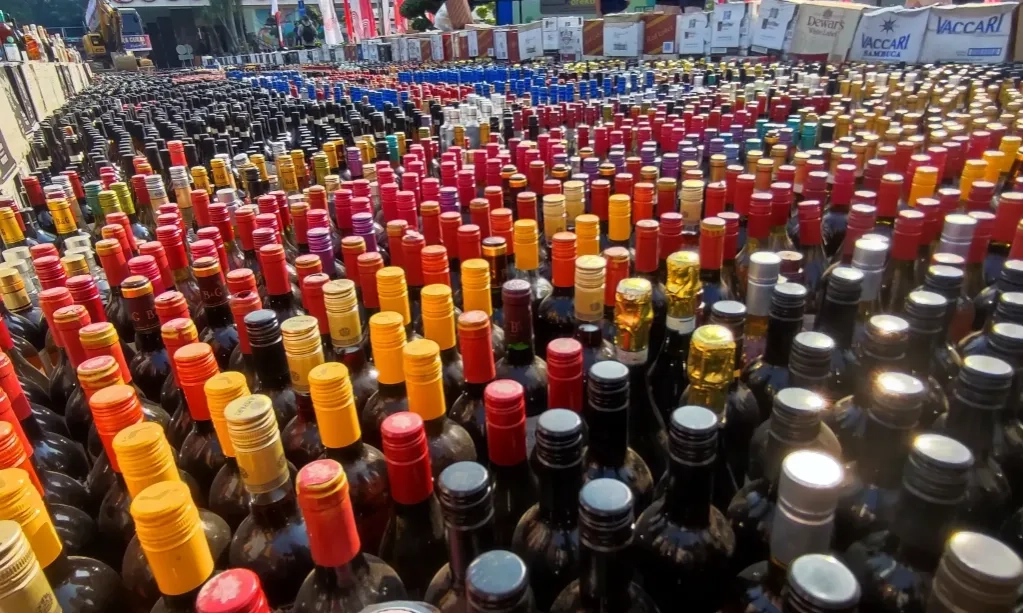 <p>Dua Kabupaten Di Yogyakarta Somasi Penamaan Anggur&nbsp;</p>