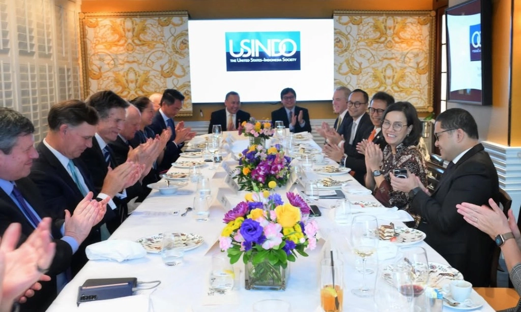 <p dir="ltr" id="isPasted">Jadi Pelopor Negosiasi Dengan AS, Menkeu: RI Yakin Dapat Keuntungan</p>