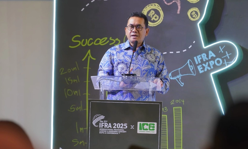 <p id="isPasted">Kemendag Dorong Sektor Jasa Waralaba Ikuti <em>Business Matching</em></p>