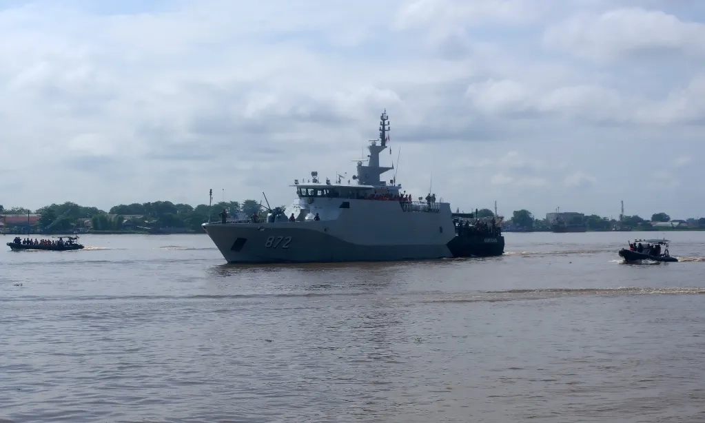 <p>TNI AL Minta Pertamina Hapus Hutang</p>