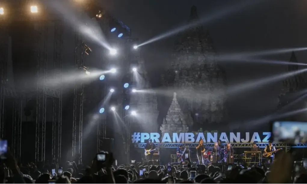 <p id="isPasted">Hari Jazz Internasional, Warisan Perlawanan Yang Menyatukan Dunia</p>