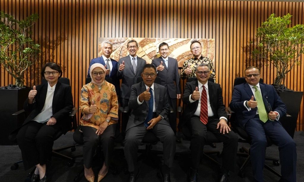 <p id="isPasted">Melesat 17,63%, Laba Bersih IIF Di 2024 Tumbuh Jadi Rp122,51 M</p>