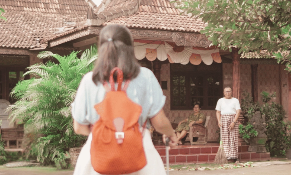 <p id="isPasted">Citra Scholastika Berbagi Kisah Rindu Perantau Dalam &ldquo;Tilik Jogja&rdquo;</p>