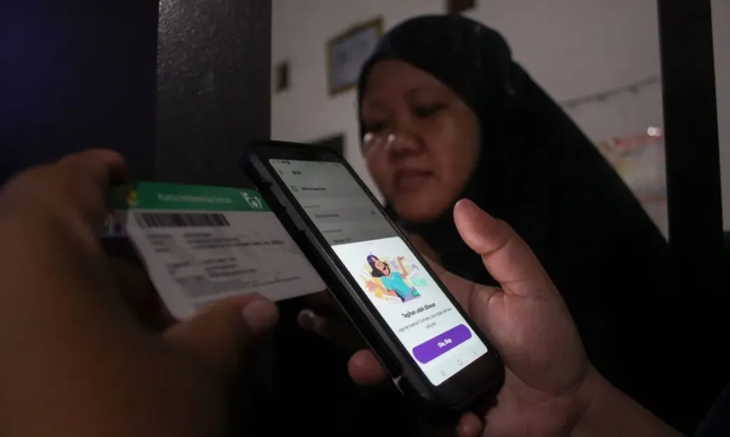 <p>Makin Melek Finansial, Indeks Literasi Keuangan Pria Ungguli Perempuan 3,18%</p>