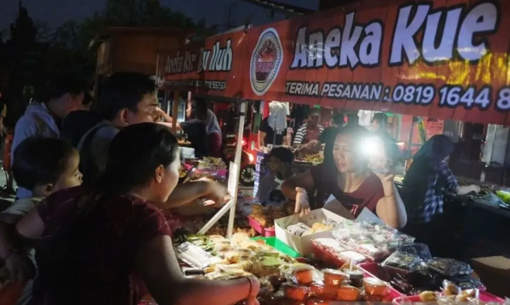 <div class="user-query-container user-query-bubble-container ng-star-inserted"><div class="query-content ng-star-inserted" id="user-query-content-21"><span class="user-query-bubble-with-background ng-star-inserted"><span class="horizontal-container"><div class="query-text gds-body-l" dir="ltr"><p class="query-text-line ng-star-inserted">Bali <em>Blackout</em>, Dirjen EBTKE: Pengembangkan PLTP Bedugul Mendesak</p></div></span></span></div></div>