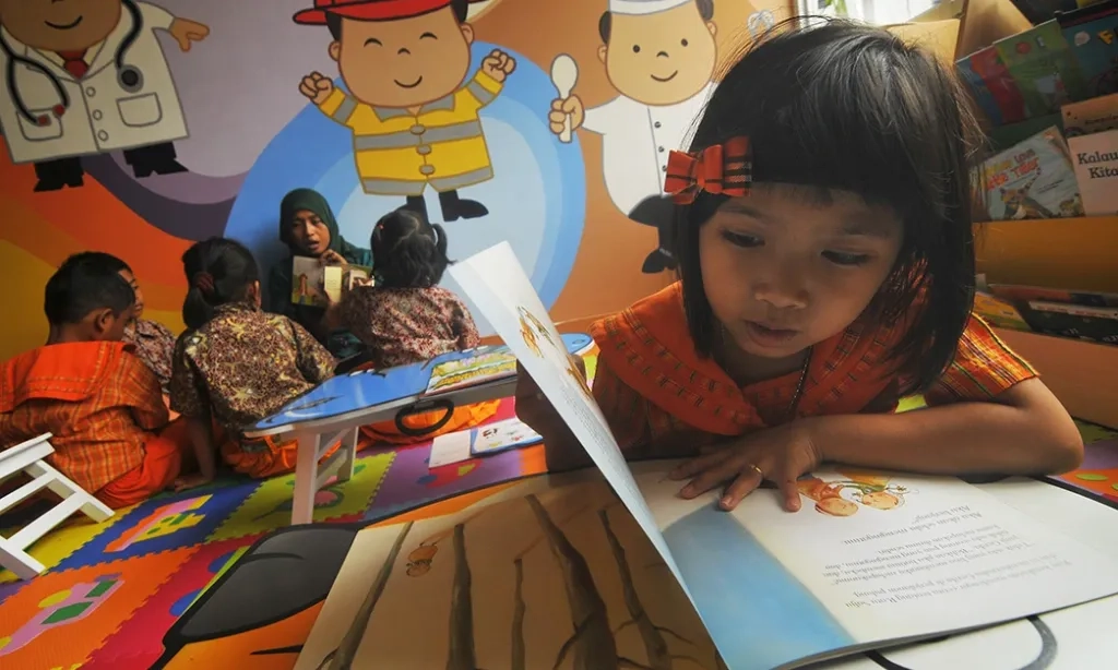 <p>Wajib Belajar 13 Tahun Masuk RUU Sisdiknas</p>