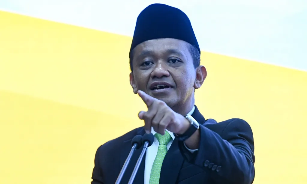 <p id="isPasted">Bahlil Ancam Ambil WIUP PTBA Jika Tak Jalankan Proyek DME</p>