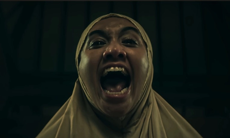 <p id="isPasted">Teror Berbahaya Jin Pengganggu Pasangan Baru dalam Film Horor <em>Dasim</em></p>