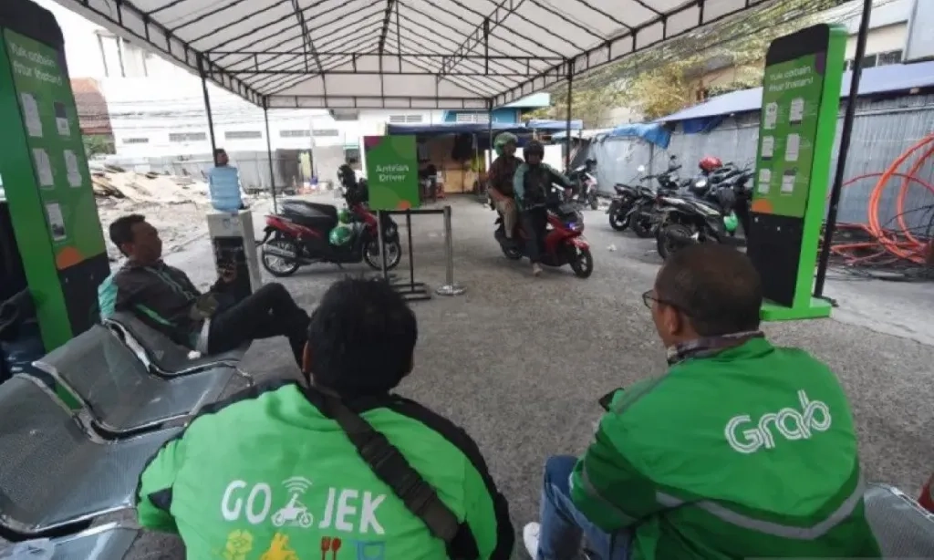 <p>Grab Bantah Rumor Merger Dengan Gojek</p>