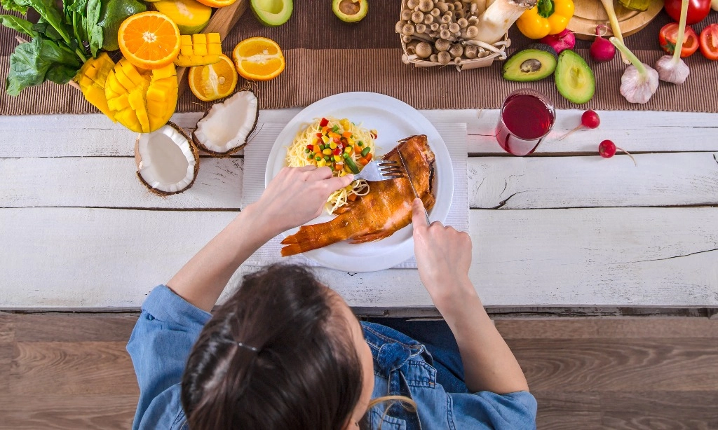 <p>Risiko Metabolisme Tubuh Dari Diet Sekali Makan Sehari</p>