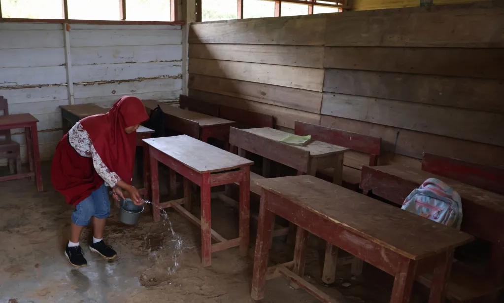 <p>Kontrak Revitalisasi Sekolah Mulai Juni 2025</p>