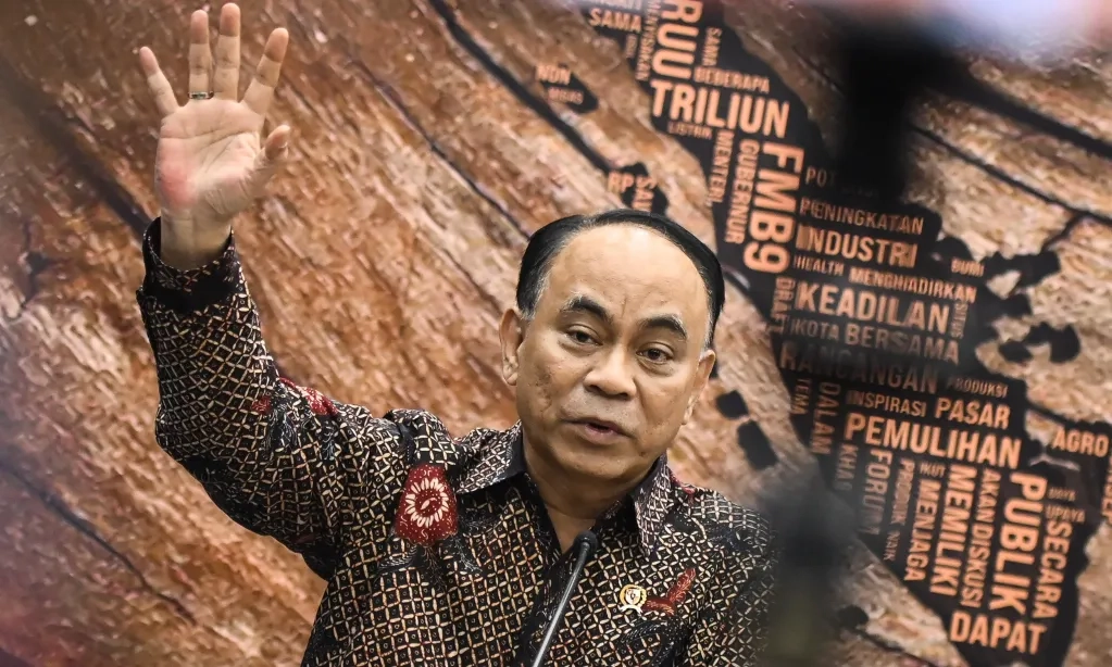 <p>Pengamat Harap Polri Tak Lindungi Budi Arie</p>