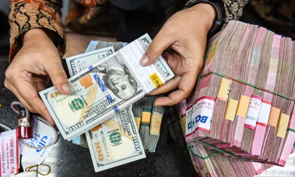 <p class="query-text-line ng-star-inserted" id="isPasted">Prospek Abu-Abu Ekonomi AS Picu Rupiah Menguat Tajam</p>