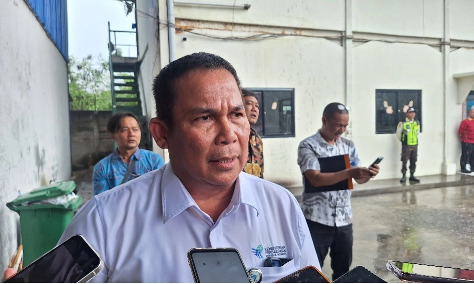 <p id="isPasted">Dirjen PKTN Buka Suara Kasus UMKM Mama Khas Banjar</p>