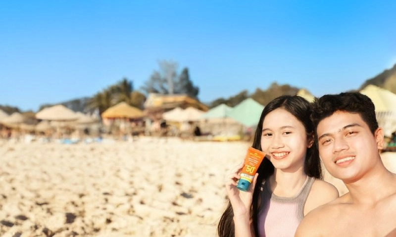 <p id="isPasted"><em>Hybrid Makeup</em> Masih Digandrungi, Amaterasun Hadirkan Tabir Surya Multifungsi</p>