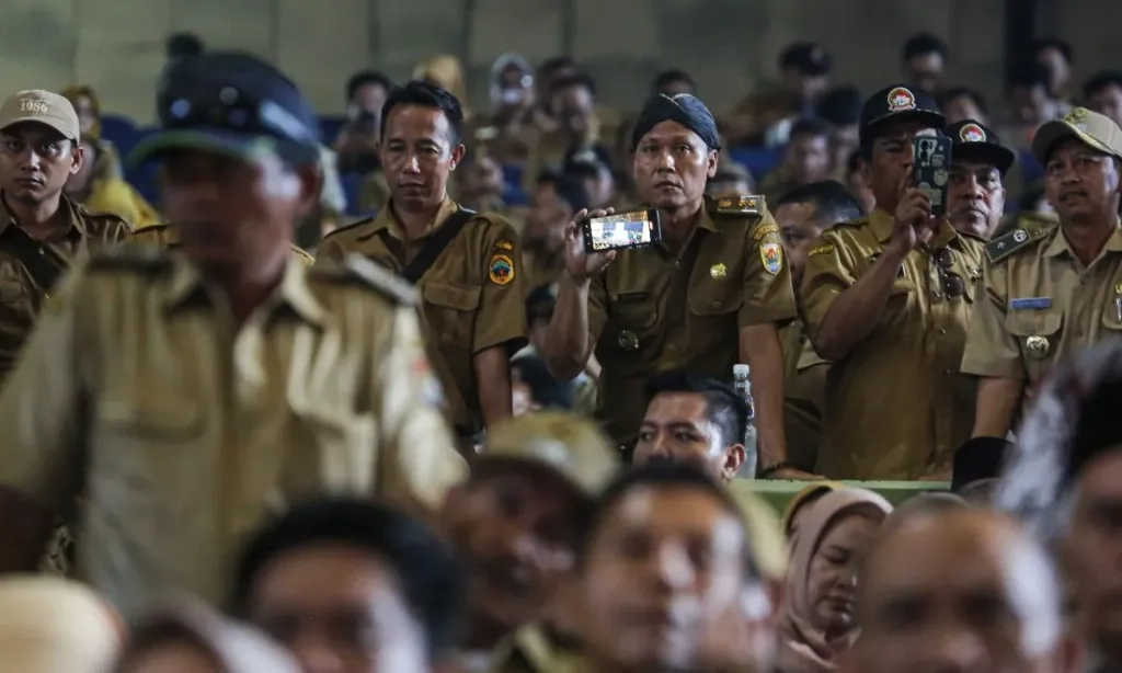 <p>Komisi VI DPR Soroti Masalah Mendasar Program 80 Ribu Kopdes Merah Putih</p>