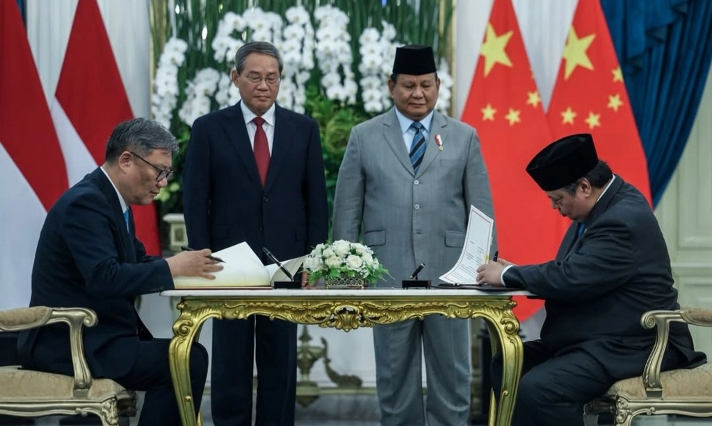 <p id="isPasted">Indonesia Tiongkok Teken MoU Untuk Tingkatkan Kunjungan Wisatawan</p>