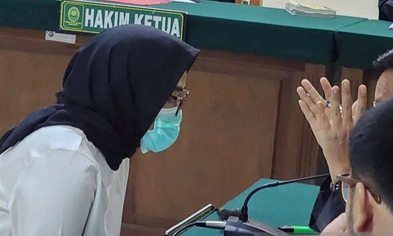 <p>Sidang PPDS Undip Ungkap Ada Joki Tugas Dokter Senior</p>