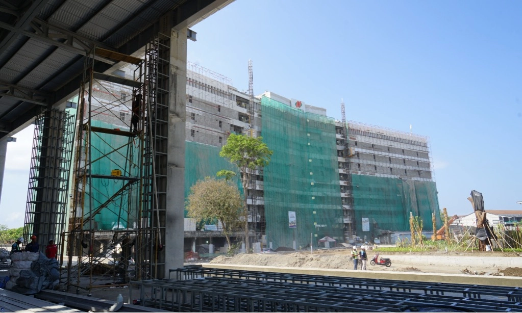 <p>BKPM Tawarkan Investasi Sektor Farmasi, Rumah Sakit, Dan Ekraf Di Bali</p>