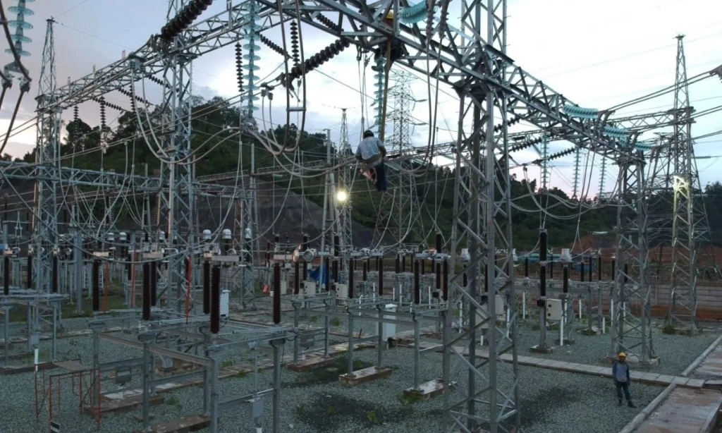 <p id="isPasted">Pemerintah Minta PLN &#39;Gercep&#39; Cari Investor Untuk Sukseskan RUPTL</p>