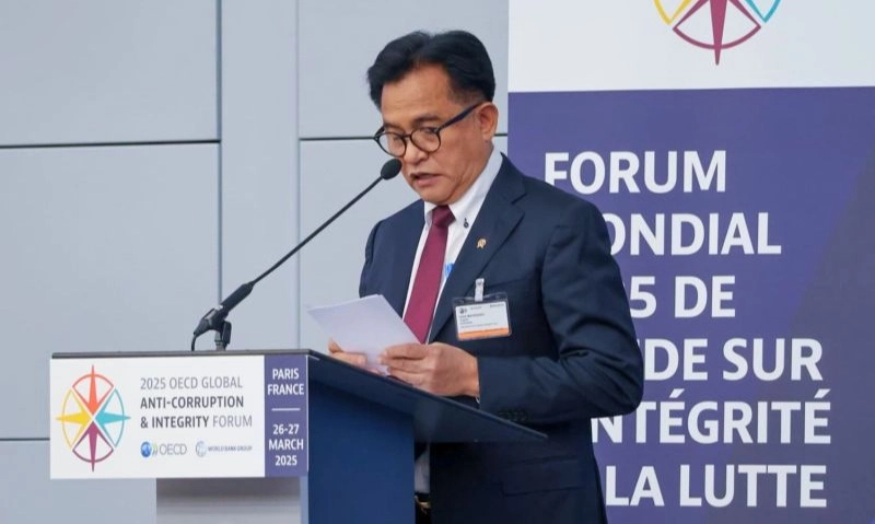 <p id="isPasted">Menko Yusril Optimistis Indonesia Jadi Anggota OECD Tiga Tahun Lagi</p>
