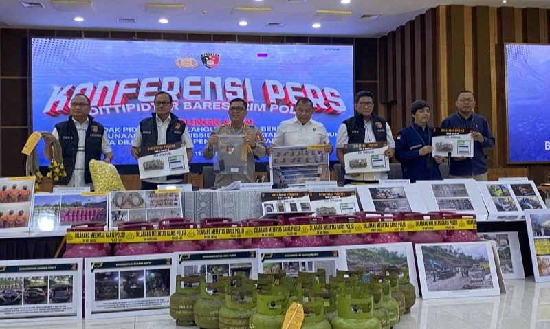 <p>Gas LPG 3 Kg Dioplos Di Sidoarjo, Kerugian Negara Rp7,9 M&nbsp;</p>