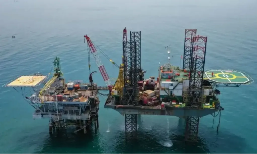 <p id="isPasted">Laba PHE 2024 Tembus US$3 Miliar, Naik 15,46% Dari 2023</p>