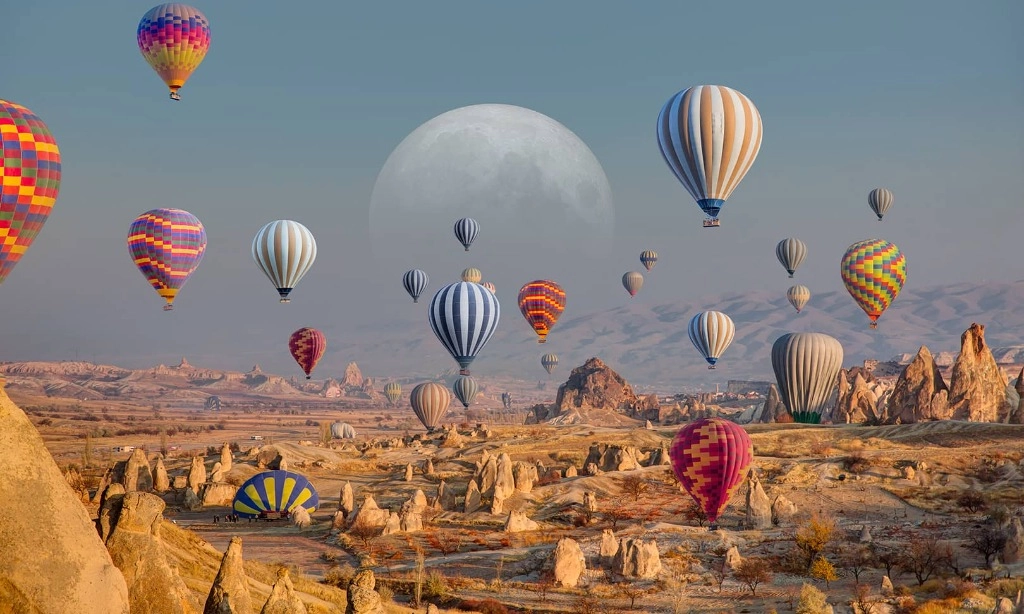 <p dir="ltr" id="isPasted">19 Turis Indonesia Selamat Dari Kecelakaan Balon Udara Di Turki</p>