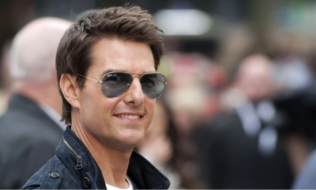<p>Tom Cruise Akan Diganjar Piala Oscar Kehormatan&nbsp;</p>